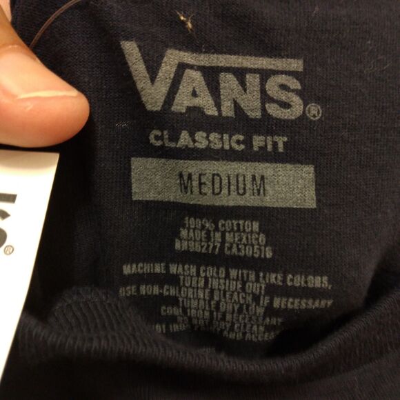 Vans tshirt mens M Medium navy blue graphic logo classic fit skateboarding surf - Picture 7 of 8